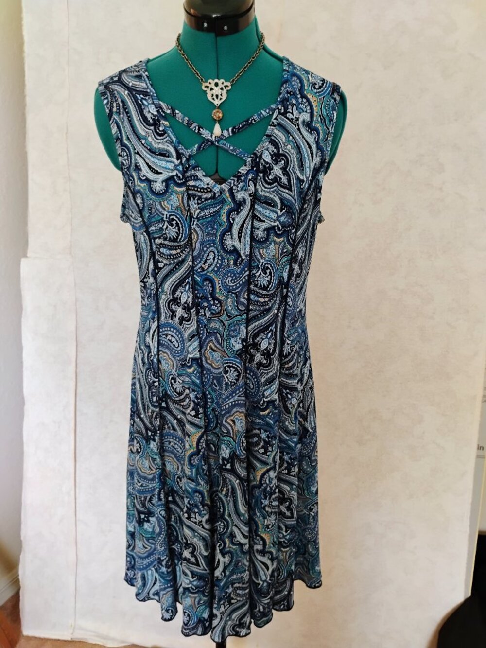 Sami & Jo Blue Paisley Strappy Swing Dress Size Large